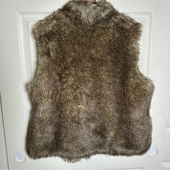 Michael Kors Faux Fur Vest Women’s X-Large Two Clasp Closure Brown Moto Mob Wife - Picture 2 of 15